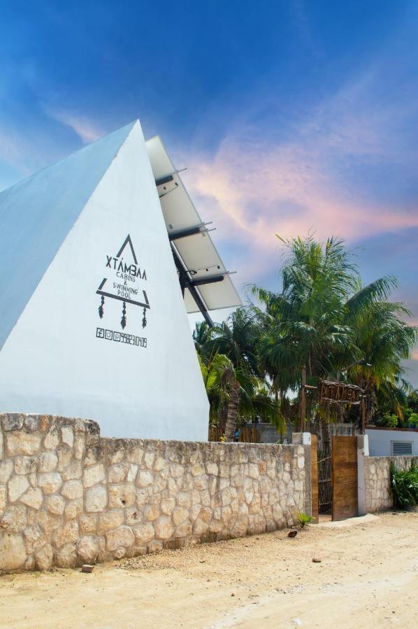 Xtambaa Cabins & Spa Only Adults El Cuyo Eksteriør bilde